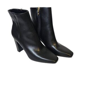 Nine West womens black heeled booties. Size 8. NWOT.